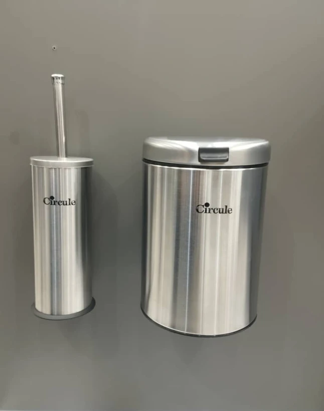 سطل و برس سرکوله مدل دیواری استیل ۳ لیتر